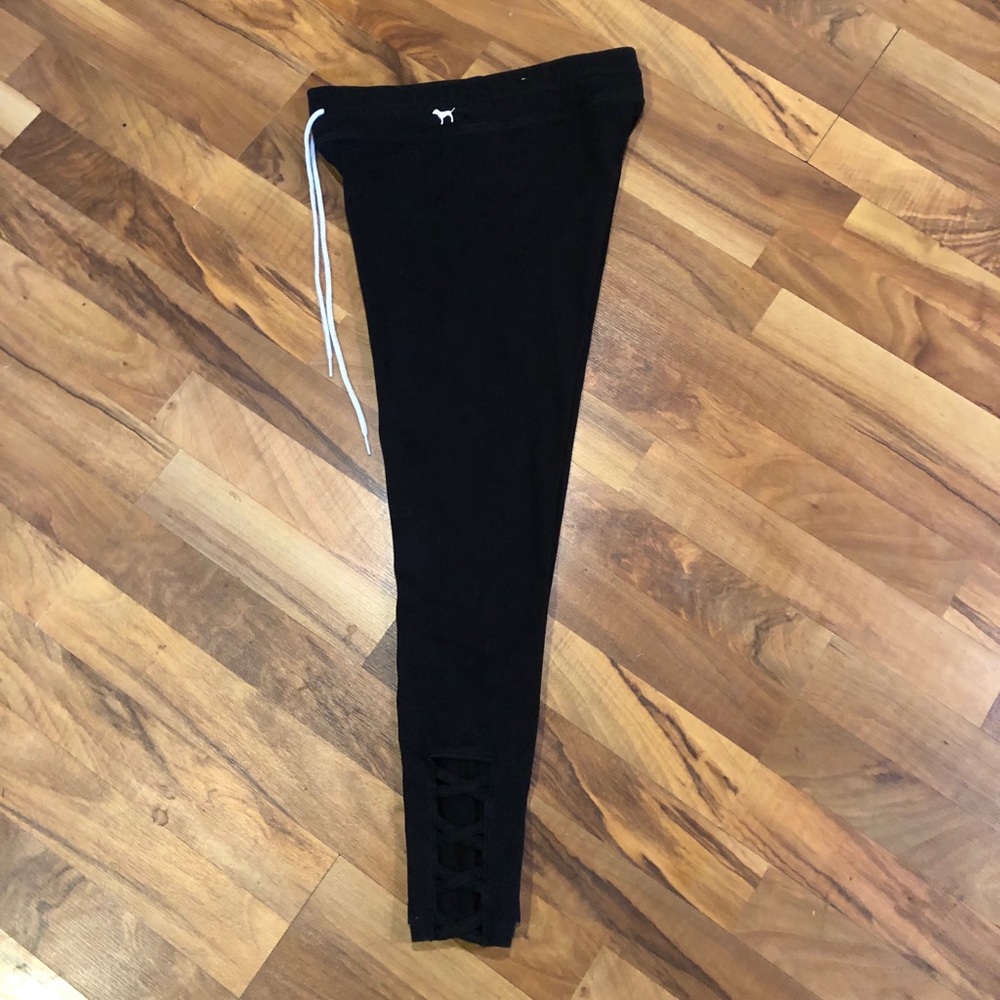 VS Pink leggings